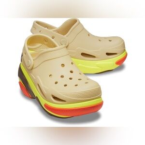 Crocs Bubble Crush Clog Sesame size 8 women’s